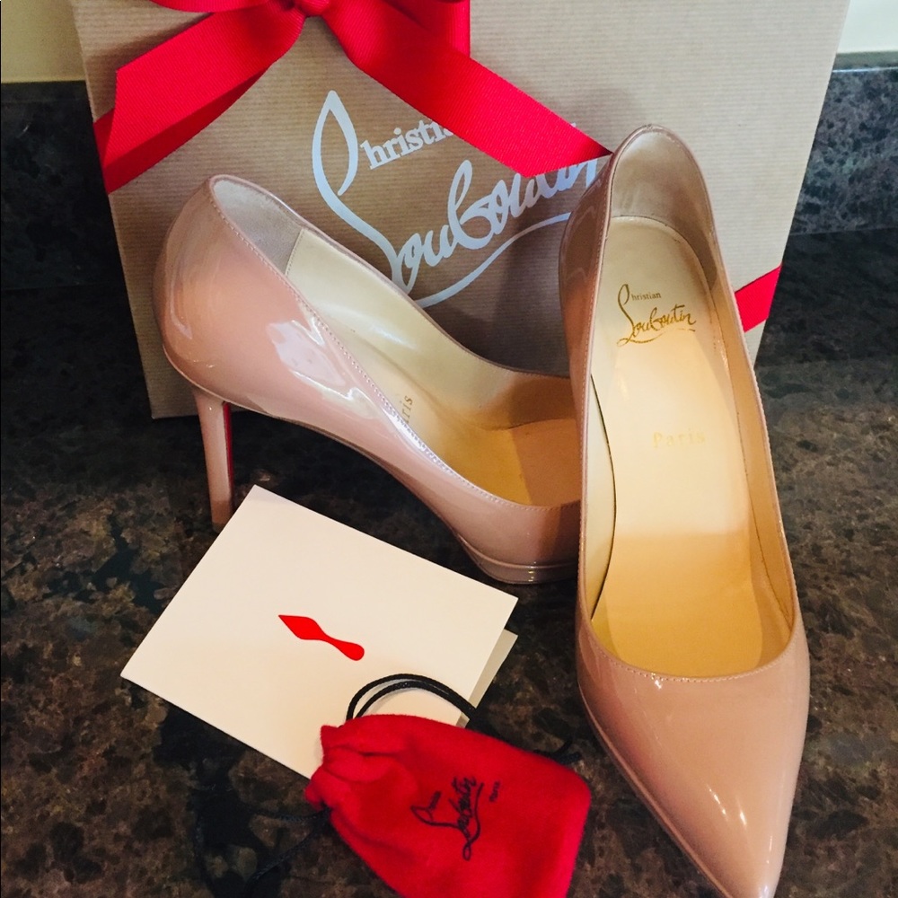 Christian Louboutin Pigalle Plato Patent Pumps